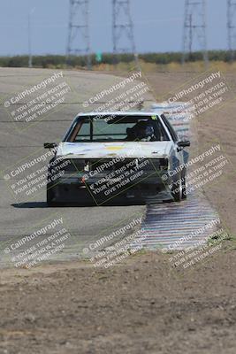 media/Oct-01-2023-24 Hours of Lemons (Sun) [[82277b781d]]/1045am (Outside Grapevine)/